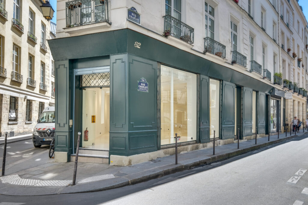 Corner storefront at 62 Rue Charlot in Le Marais, Paris