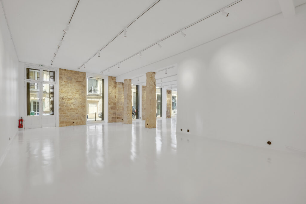 Angled view of the secondary interior room, 62 Rue Charlot Paris