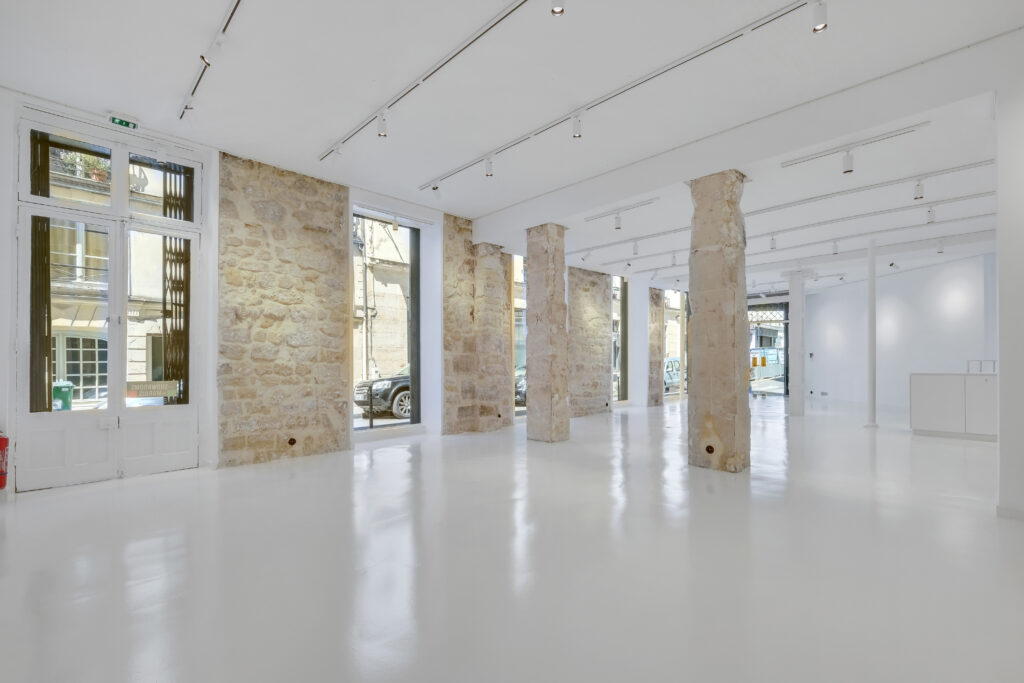Interior view from the left side showing open floor plan, 62 Rue Charlot
