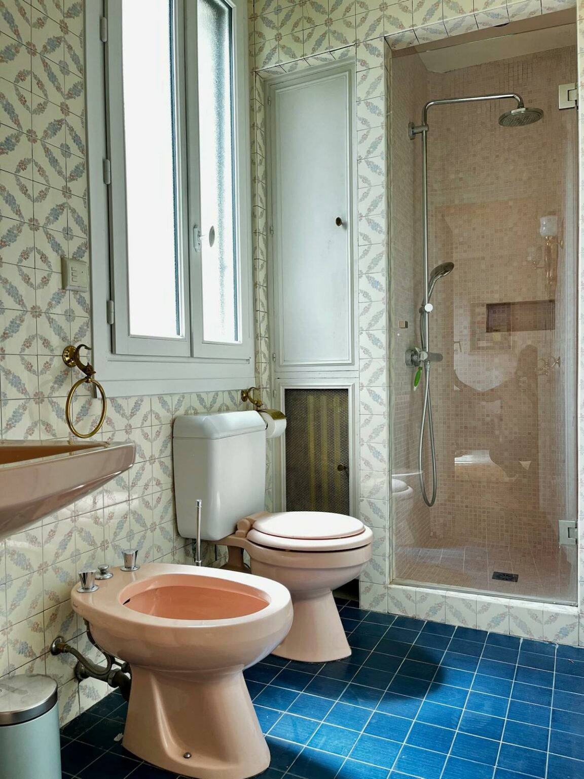 villa-paul-strauss-paris-bathroom-1