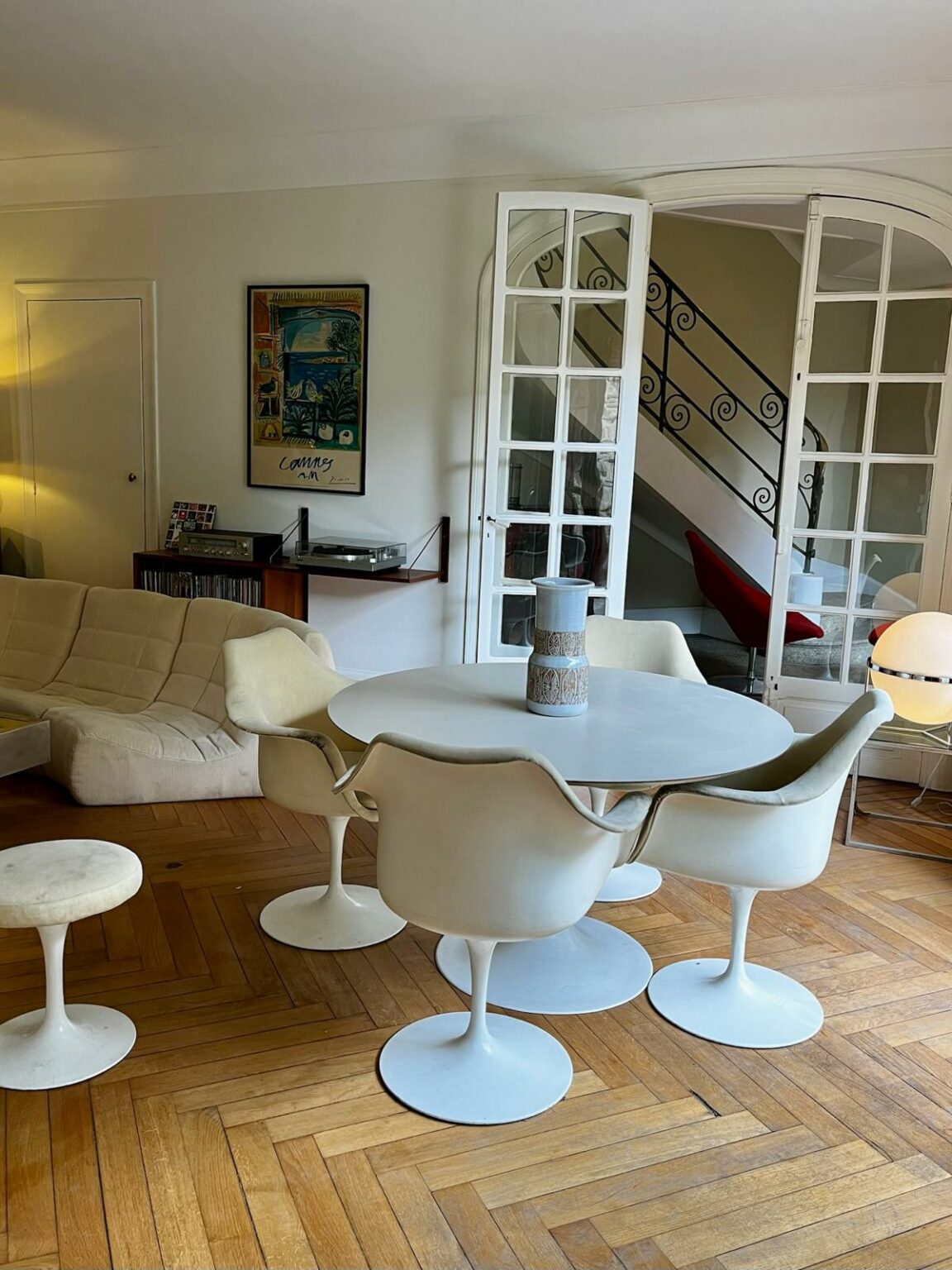 villa-paul-strauss-paris-dining-room