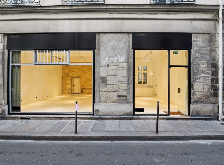 65 m² boutique showroom on Rue Charlot in the Marais, Paris