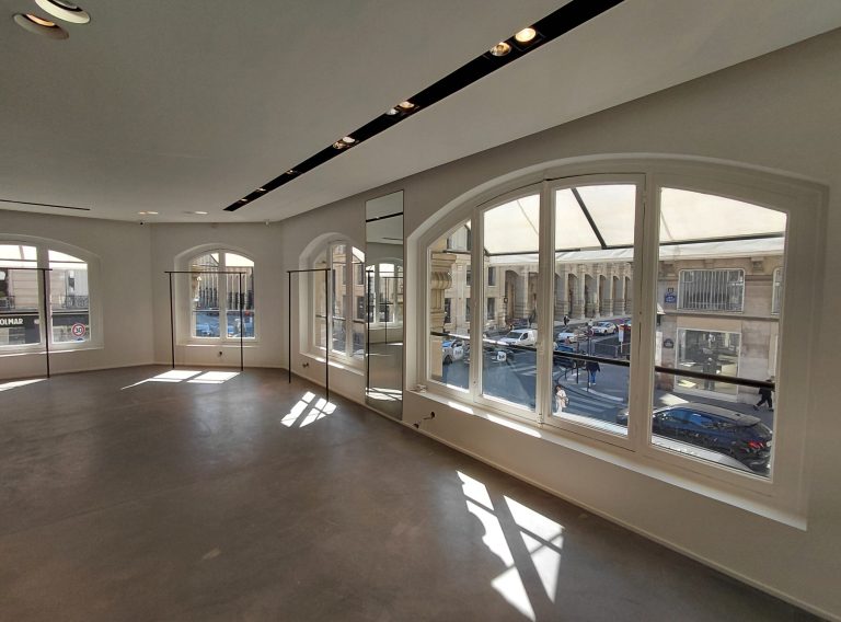 Arched windows with abundant natural light on the plate, Paris 2